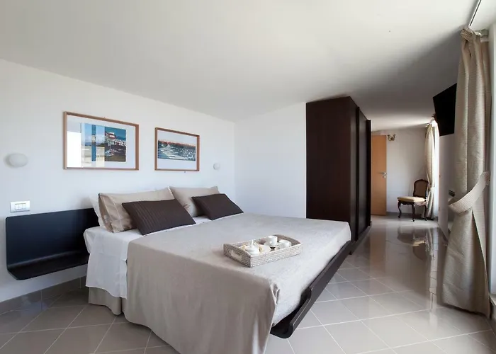 Vila Mambrini *